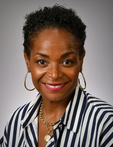 Zellua Sistrunk-Moore, DSW, LCSWA